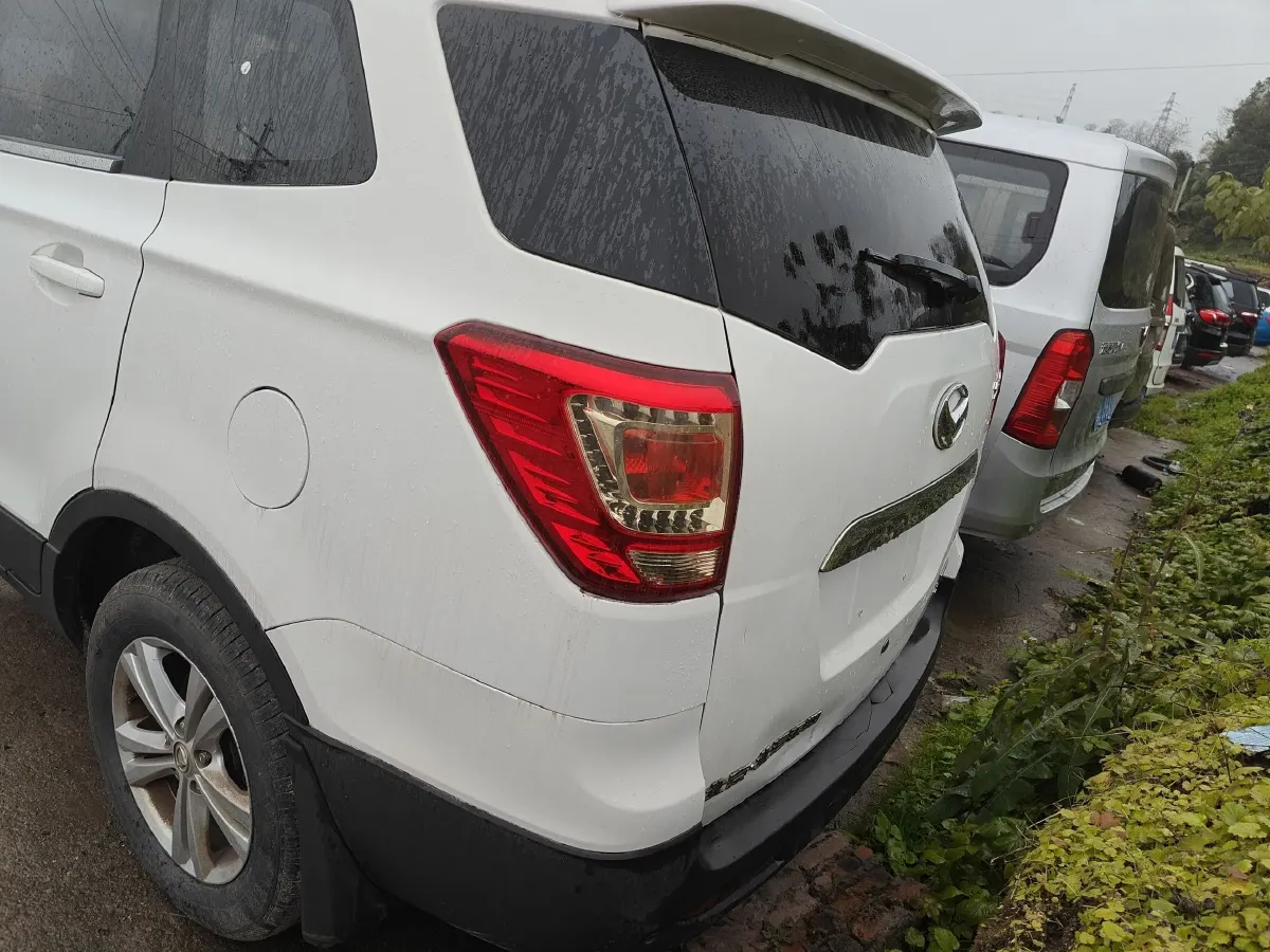 2014 BAIC Hyosow S3 1.5L 113HP L4 5MT,autocango,china used car exporter,china ev exporter,chinese used car exporter,chinese used ev exporter