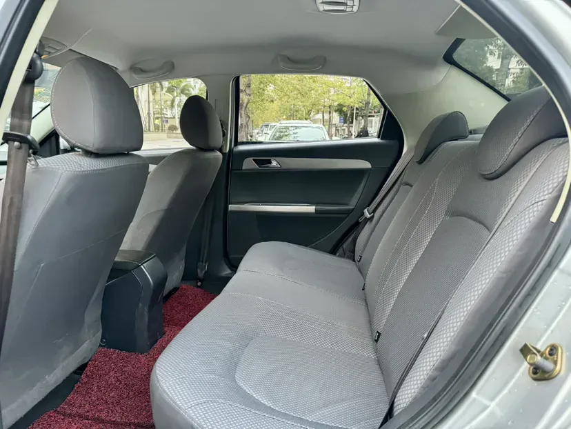 2014 DongFeng Aeolus S30 1.6L 106HP L4 5MT,autocango,china used car exporter,china ev exporter,chinese used car exporter,chinese used ev exporter