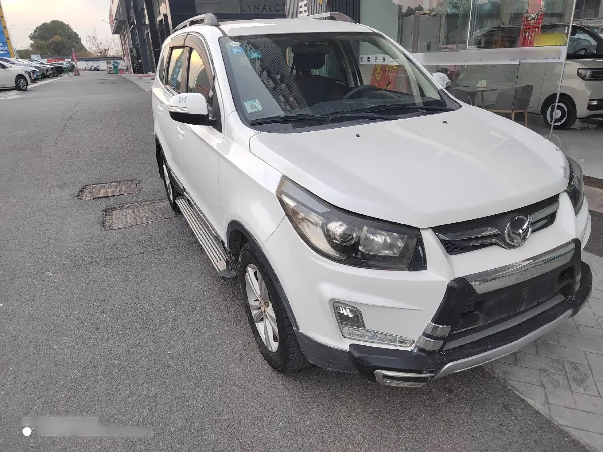 2014 BAIC Hyosow S3 1.5L 113HP L4 5MT,autocango,china used car exporter,china ev exporter,chinese used car exporter,chinese used ev exporter