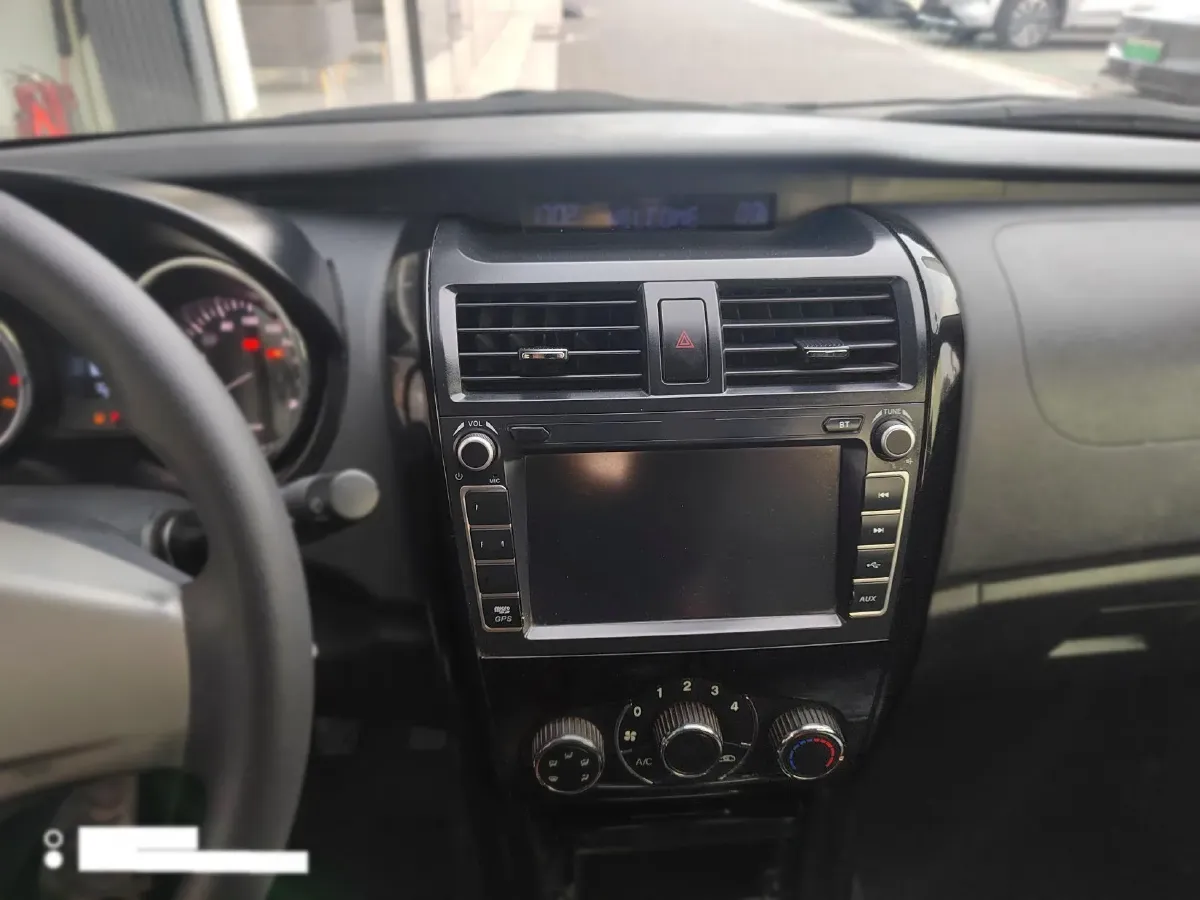 2014 BAIC Hyosow S3 1.5L 113HP L4 5MT,autocango,china used car exporter,china ev exporter,chinese used car exporter,chinese used ev exporter