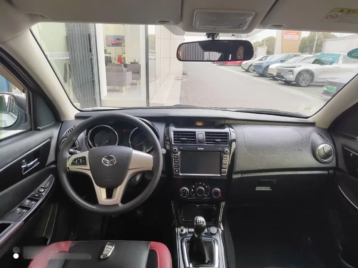 2014 BAIC Hyosow S3 1.5L 113HP L4 5MT,autocango,china used car exporter,china ev exporter,chinese used car exporter,chinese used ev exporter