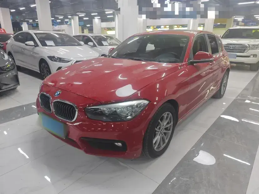 2015 BMW 1 Series 1.6T 136HP L4 8AT