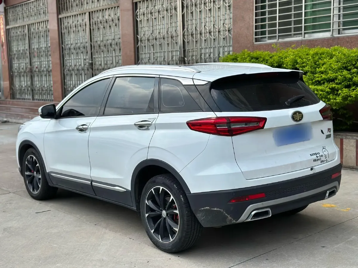 2018 FAW Senia R9 1.2T 143HP L4 7DCT,autocango,china used car exporter,china ev exporter,chinese used car exporter,chinese used ev exporter