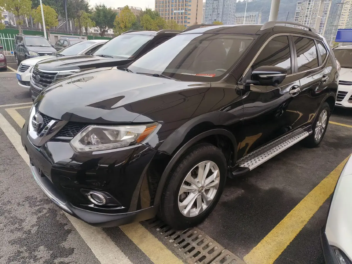 2014 Nissan X-Trail 2.0L 150HP L4 CVT