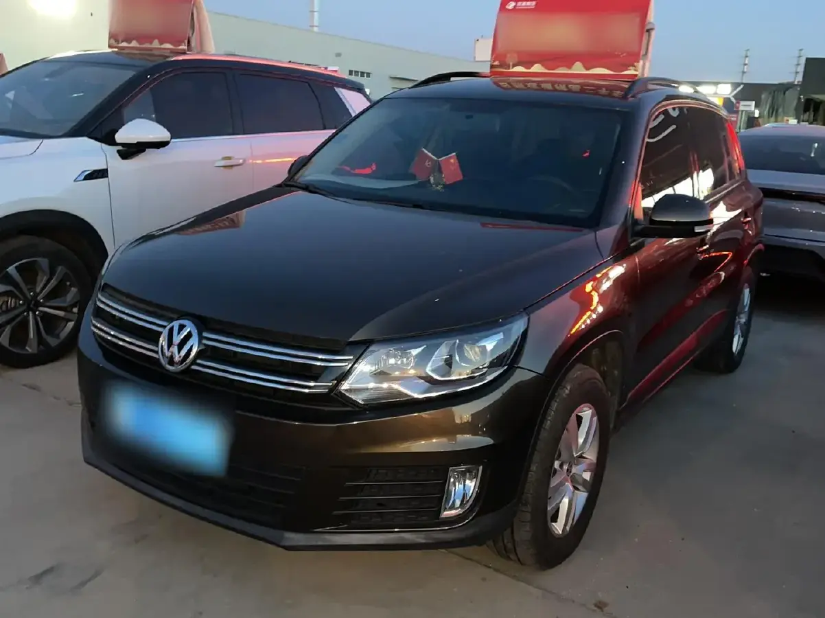 2015 Volkswagen Tiguan 1.8T 160HP L4 6AT