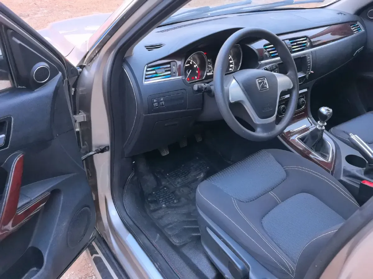 2017 Zotye T600 1.5T 162HP L4 5MT,autocango,china used car exporter,china ev exporter,chinese used car exporter,chinese used ev exporter