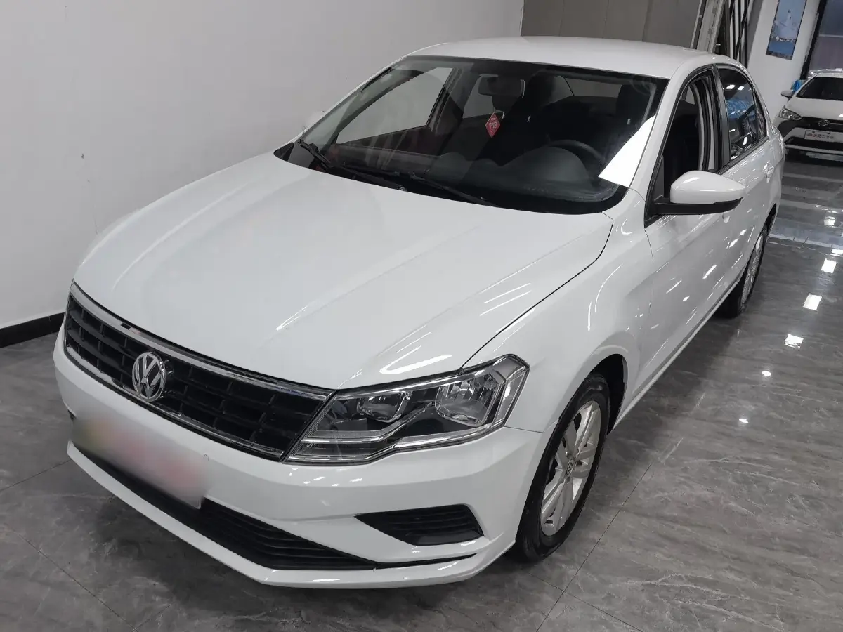 2019 Volkswagen Jetta 1.5L 110HP L4 6AT