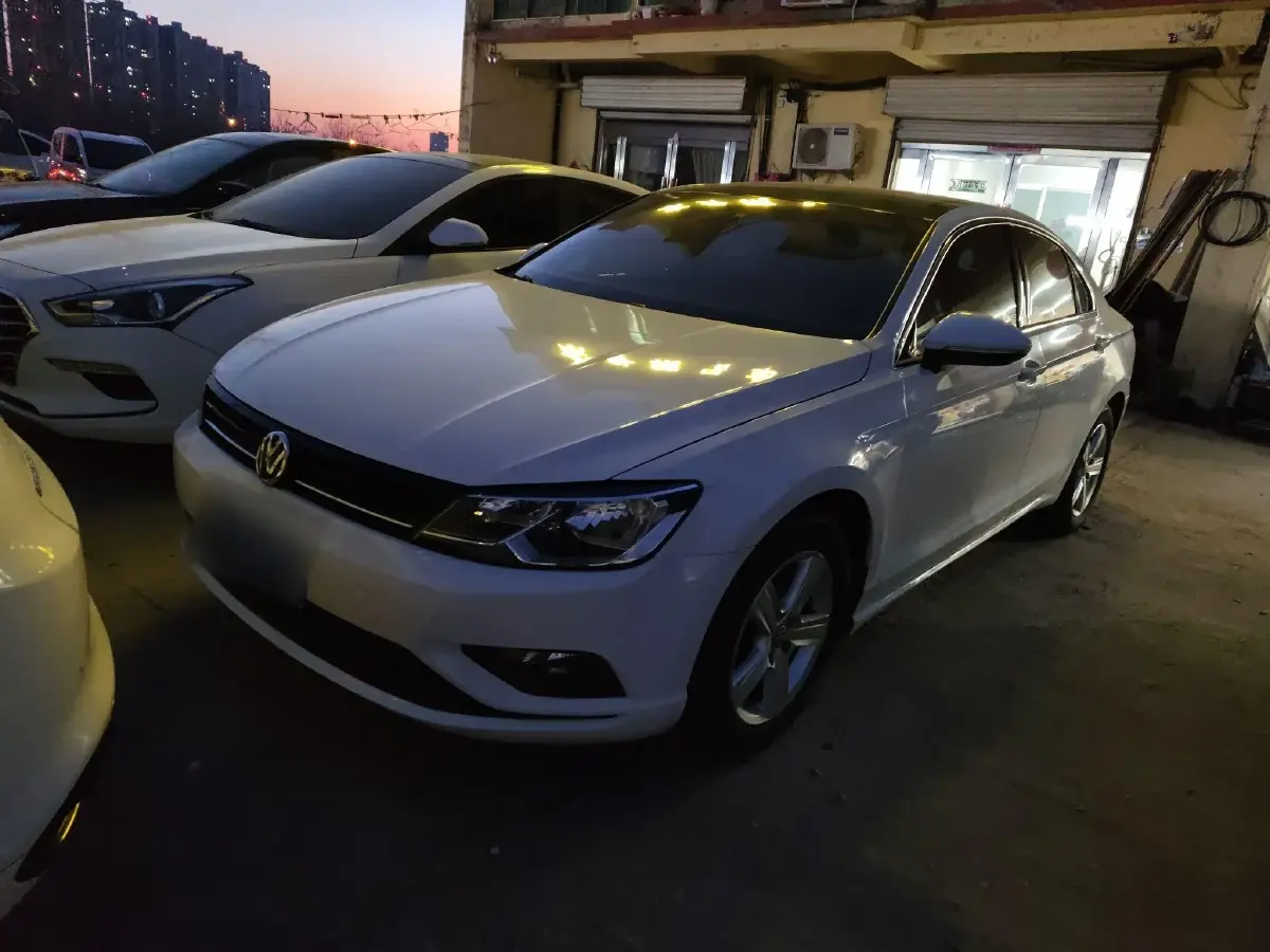 2018 Volkswagen Lamando 1.4T 131HP L4 7DCT