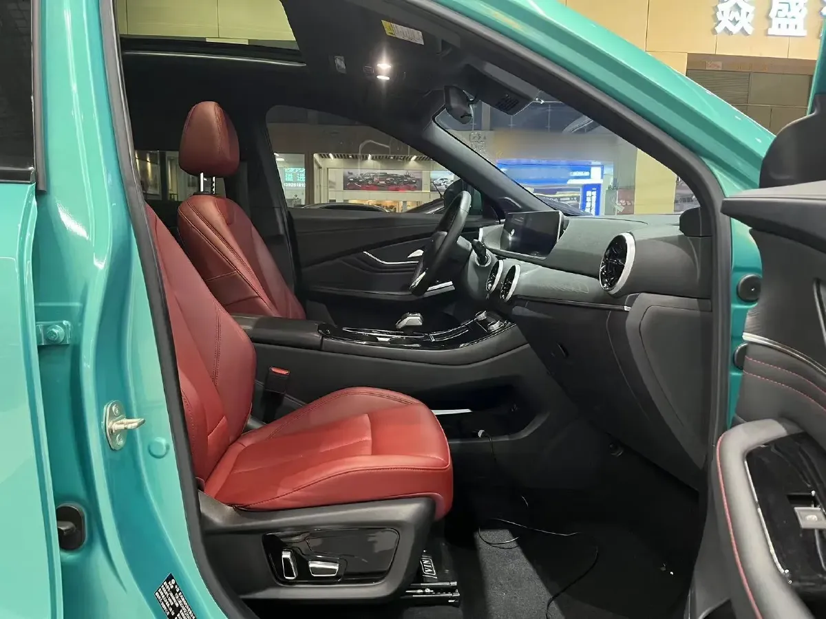 2021 DongFeng Forthing T5 EVO 1.5T 197HP L4 7DCT,autocango,china used car exporter,china ev exporter,chinese used car exporter,chinese used ev exporter