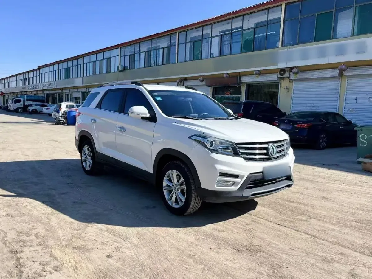 2019 DongFeng Fengon Fengon S560 1.8L 139HP L4 5MT,autocango,china used car exporter,china ev exporter,chinese used car exporter,chinese used ev exporter