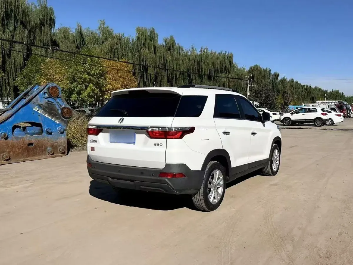 2019 DongFeng Fengon Fengon S560 1.8L 139HP L4 5MT,autocango,china used car exporter,china ev exporter,chinese used car exporter,chinese used ev exporter