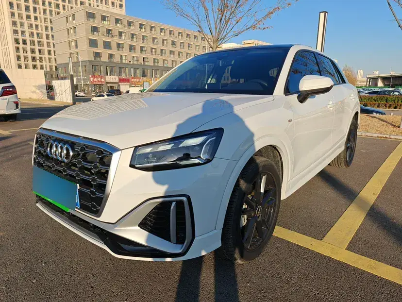 2022 Audi Q2L 1.4T 150HP L4 7DCT