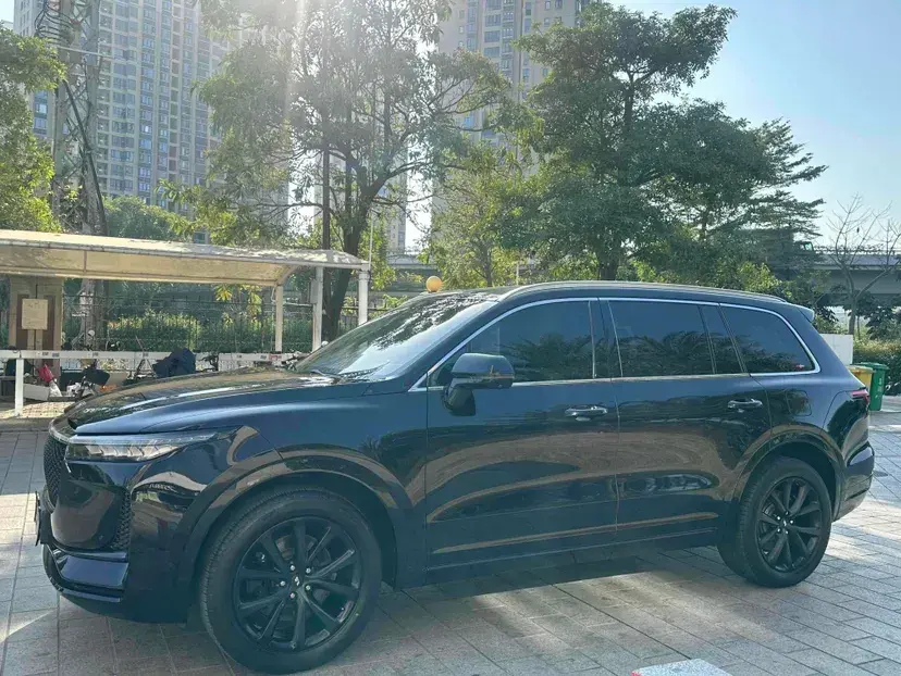 2020 Li ONE Range Extended 131HP REEV 40.5KWH