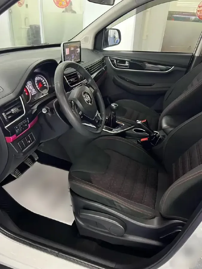 2019 DongFeng Forthing SX6 1.6L 122HP L4 5MT,autocango,china used car exporter,china ev exporter,chinese used car exporter,chinese used ev exporter