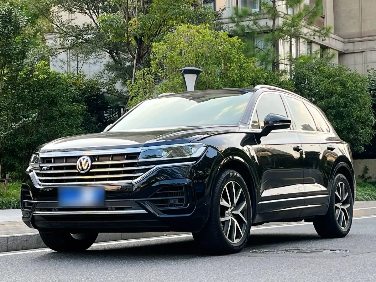2019 Volkswagen Touareg 3.0T 340HP V6 8AT