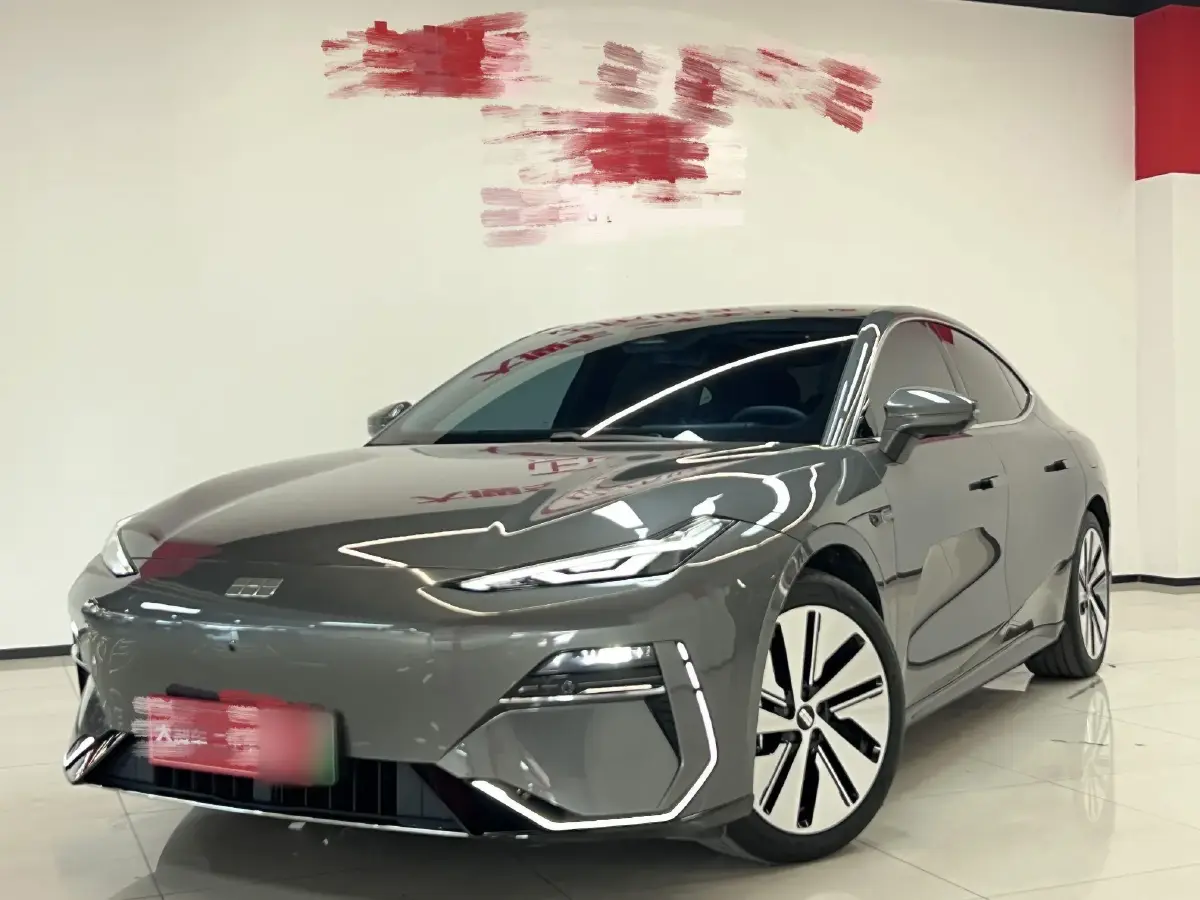 2024 Geely Galaxy E8 BEV 76KWH