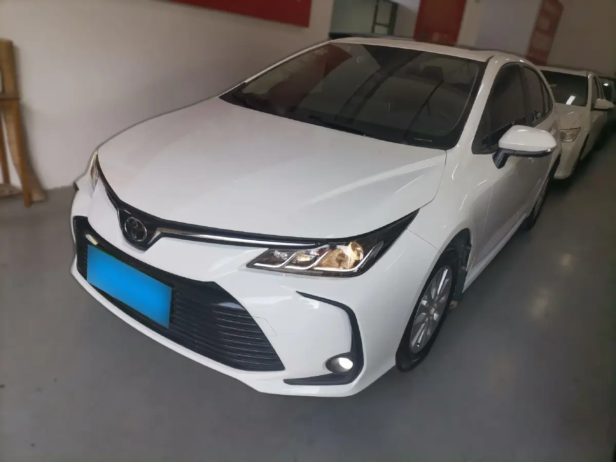 2019 Toyota Corolla 1.2T 116HP L4 CVT