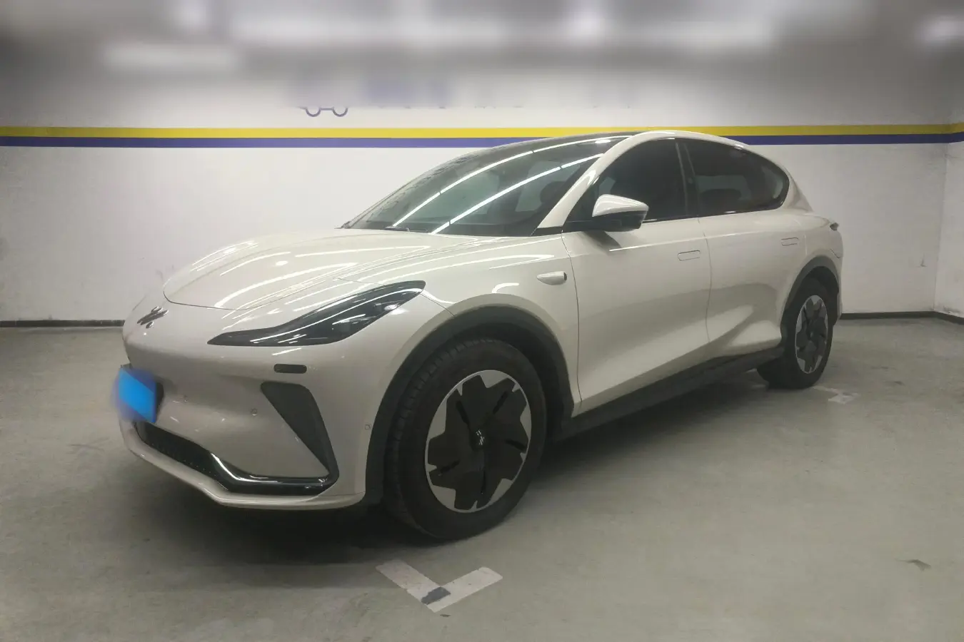 2023 IM LS7 BEV 77KWH