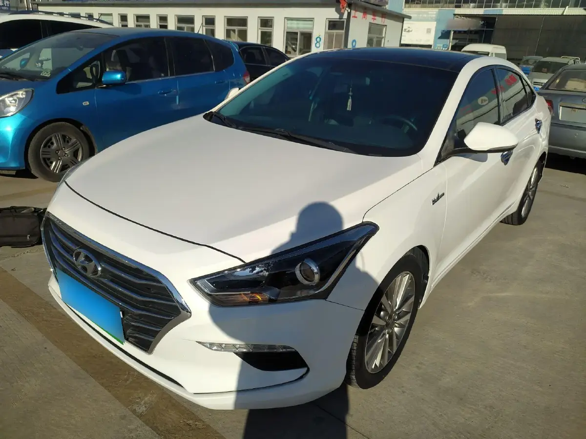 2017 Hyundai Mistra 1.6T 175HP L4 7DCT