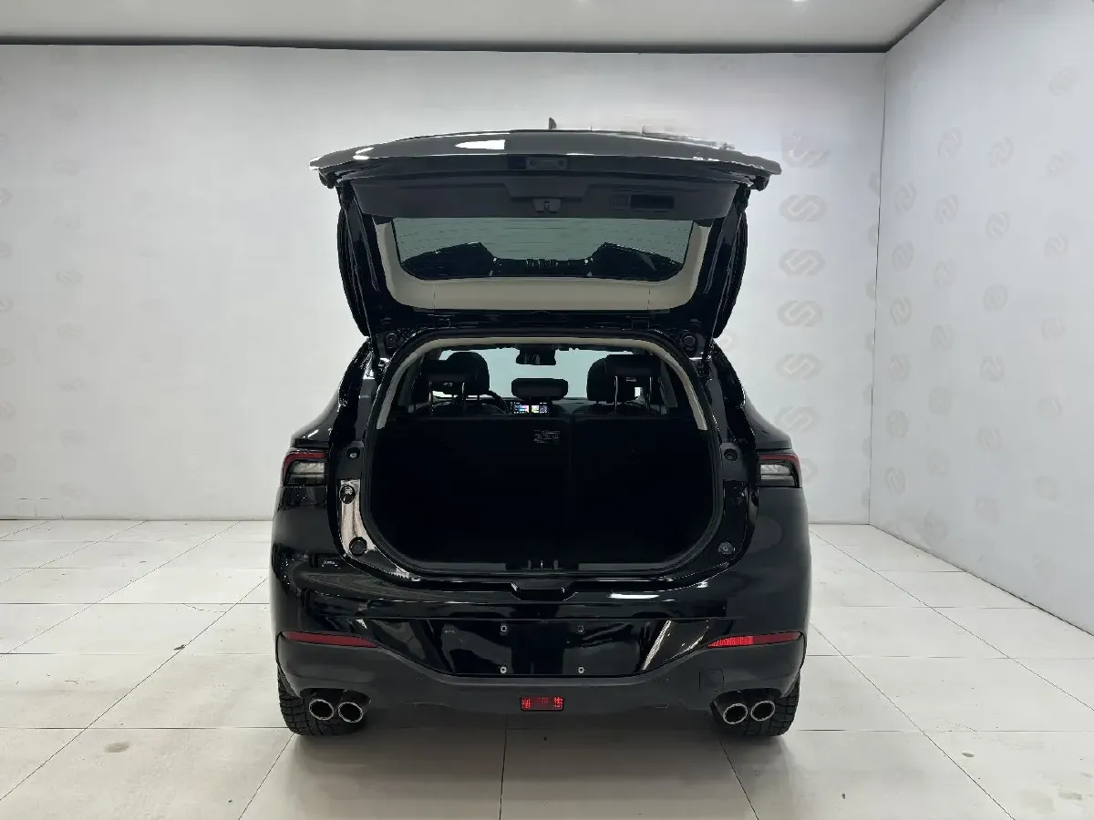 2021 DongFeng Forthing T5 EVO 1.5T 197HP L4 7DCT,autocango,china used car exporter,china ev exporter,chinese used car exporter,chinese used ev exporter