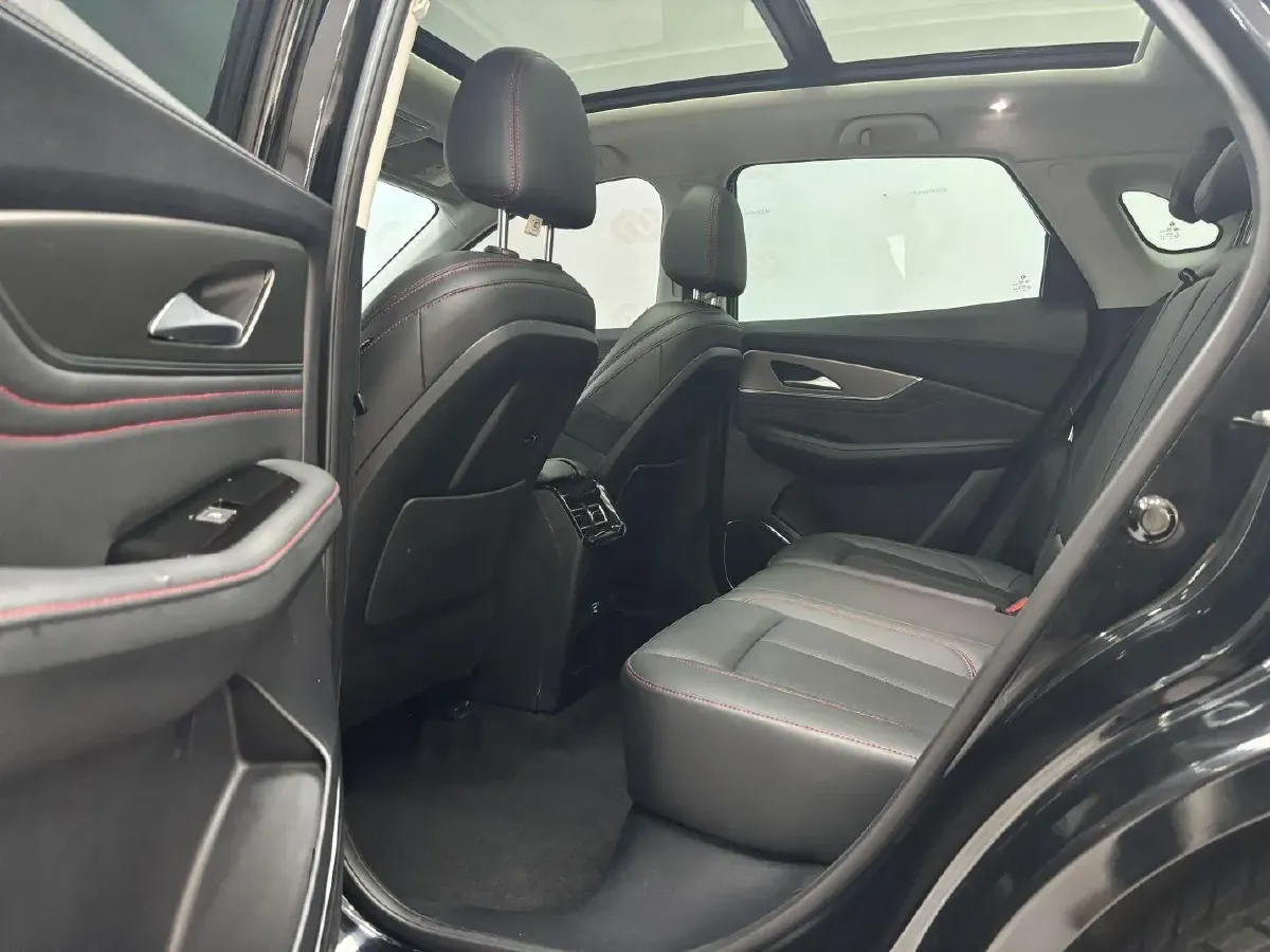 2021 DongFeng Forthing T5 EVO 1.5T 197HP L4 7DCT,autocango,china used car exporter,china ev exporter,chinese used car exporter,chinese used ev exporter