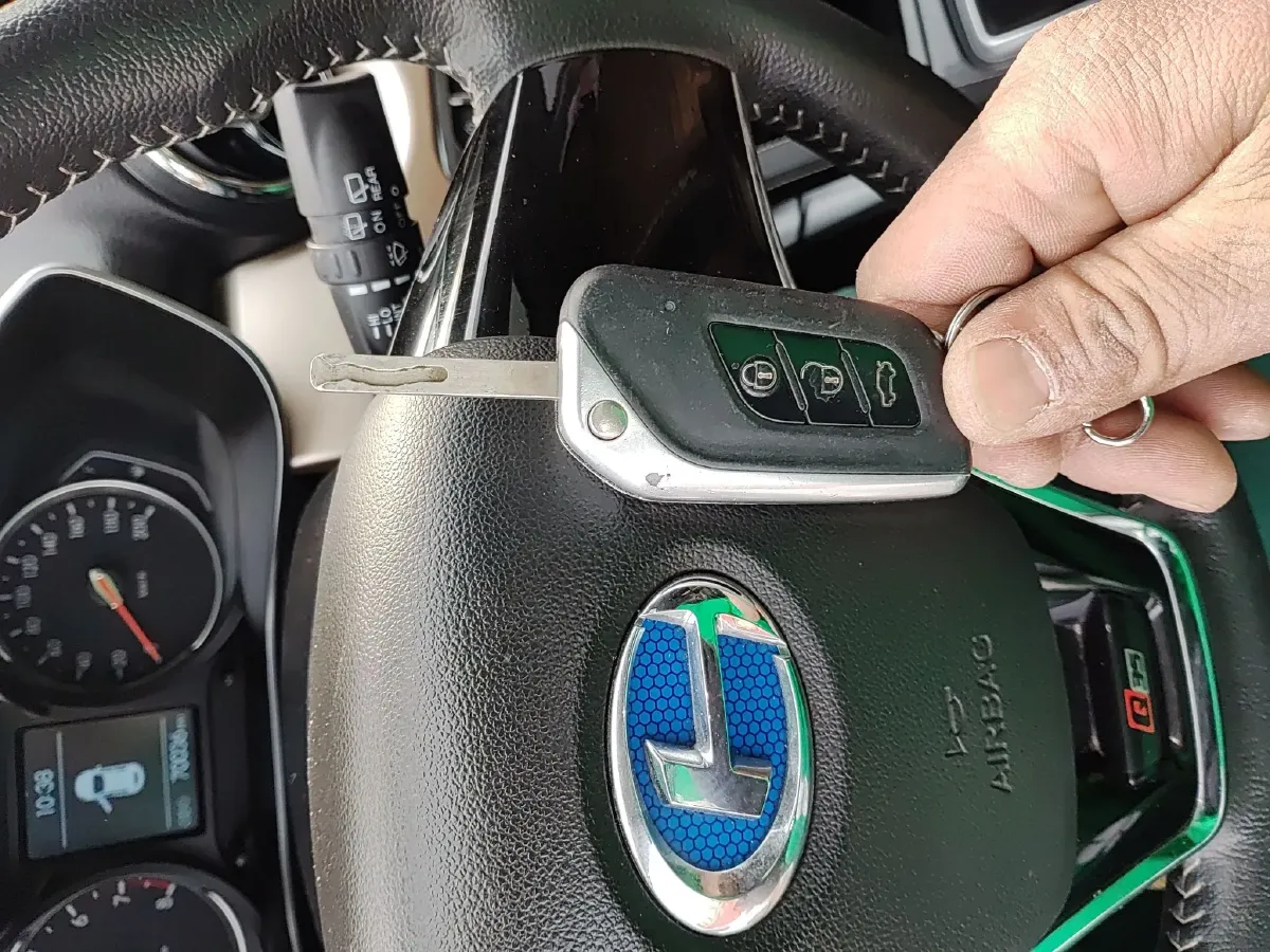 2016 BAIC ChangHe Q35 1.5L 116HP L4 5MT,autocango,china used car exporter,china ev exporter,chinese used car exporter,chinese used ev exporter