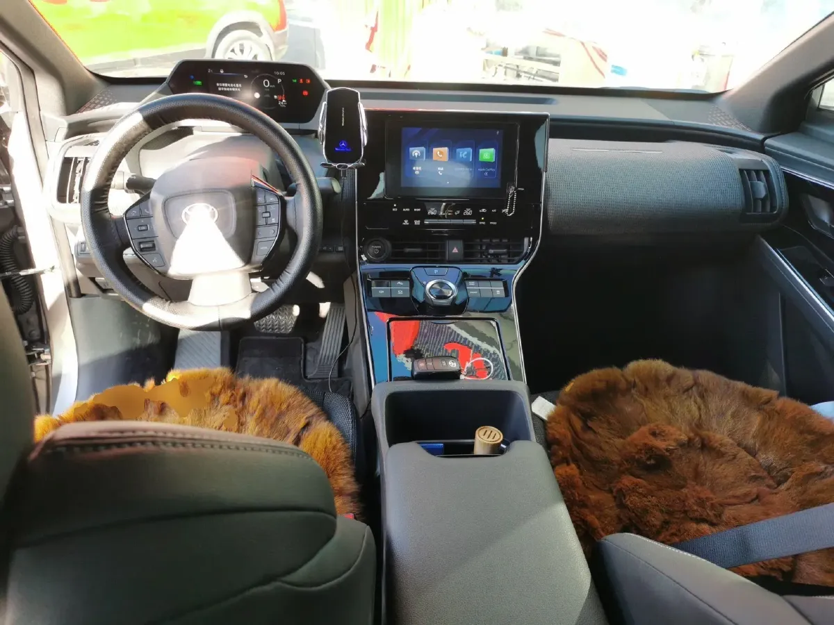 2024 Toyota BZ4X BEV 66.7KWH,autocango,china used car exporter,china ev exporter,chinese used car exporter,chinese used ev exporter