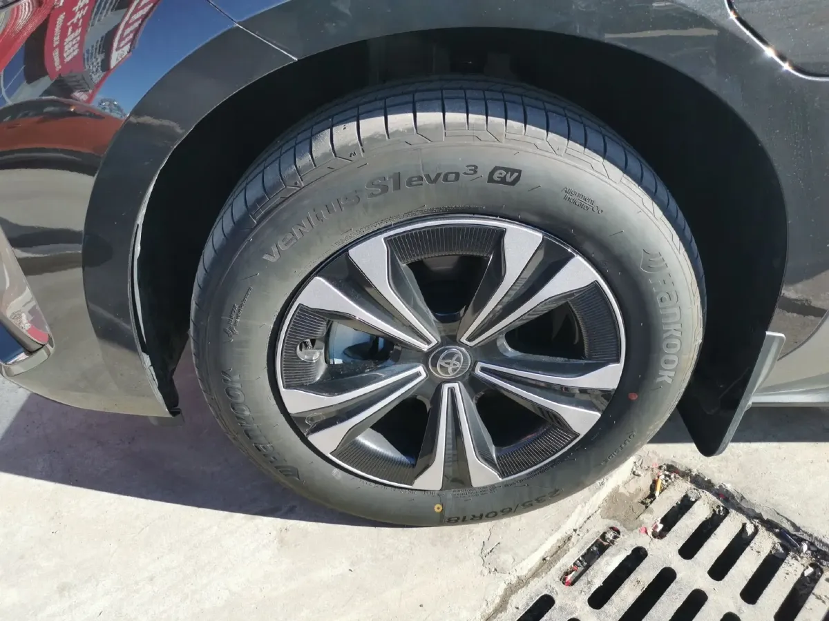 2024 Toyota BZ4X BEV 66.7KWH,autocango,china used car exporter,china ev exporter,chinese used car exporter,chinese used ev exporter