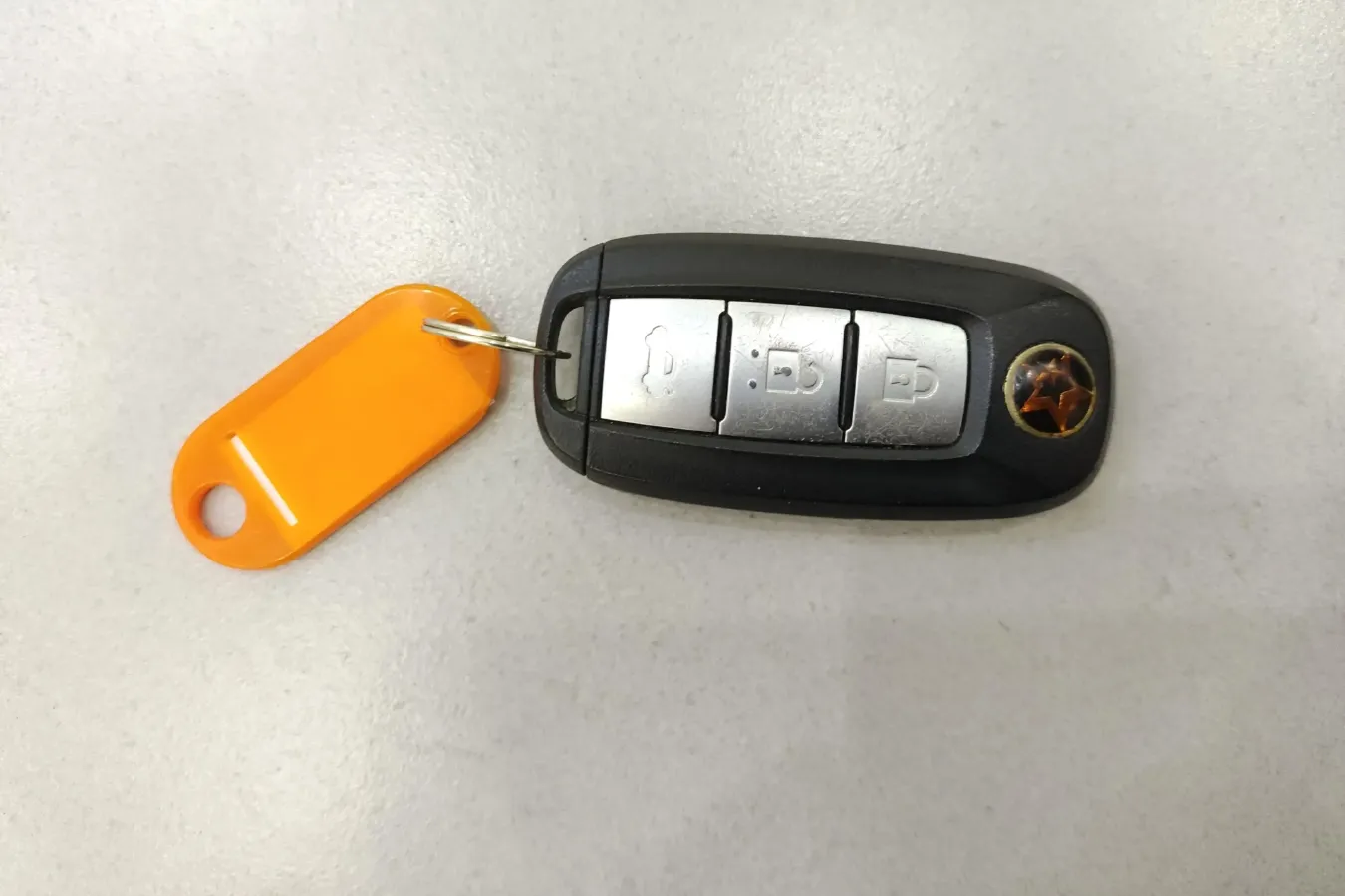 2021 Venucia D60 1.6L 122HP L4 CVT,autocango,china used car exporter,china ev exporter,chinese used car exporter,chinese used ev exporter