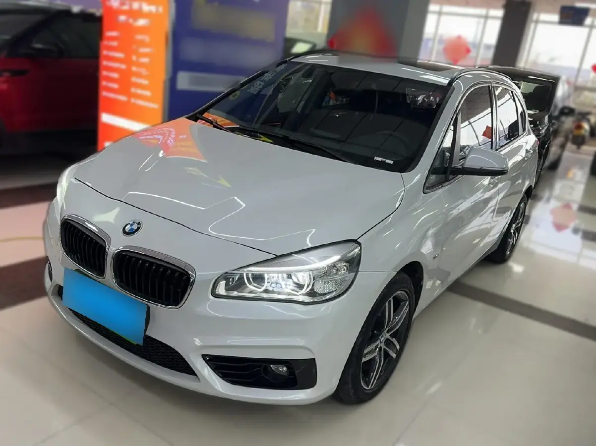 2016 BMW 2 Series Wagon 1.5T 136HP L3 6AT