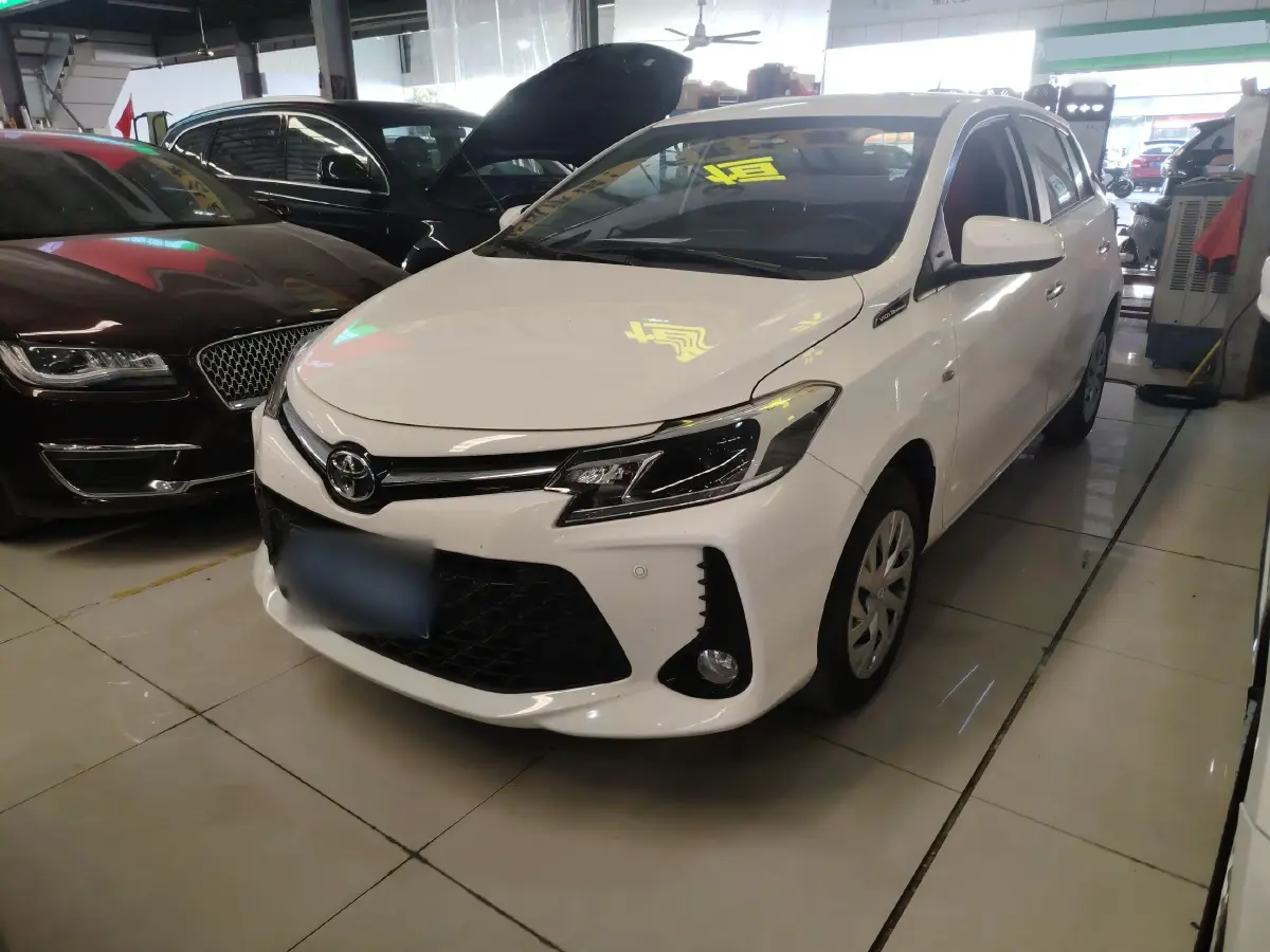 2022 Toyota Vios FS 1.5L 112HP L4 CVT