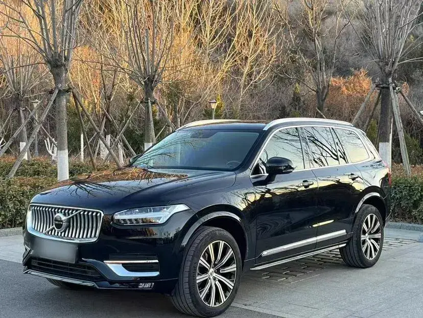 2020 Volvo XC90 2.0T 254HP L4 8AT