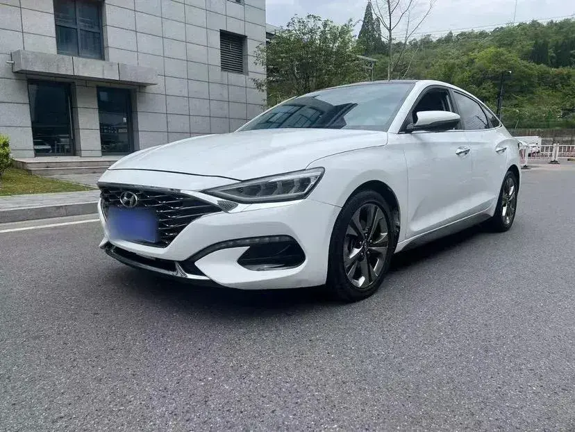 2019 Hyundai La Festa 1.6T 204HP L4 7DCT