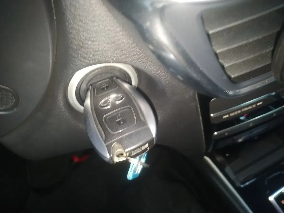 2017 Infiniti QX30 1.6T 156HP L4 7DCT,autocango,china used car exporter,china ev exporter,chinese used car exporter,chinese used ev exporter