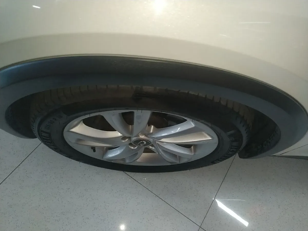 2017 Infiniti QX30 1.6T 156HP L4 7DCT,autocango,china used car exporter,china ev exporter,chinese used car exporter,chinese used ev exporter