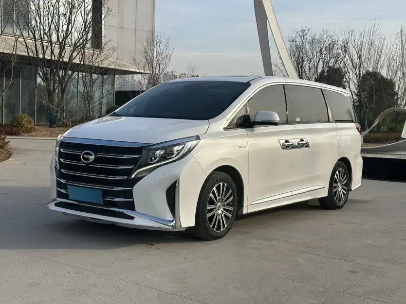 2021 GAC Trumpchi M8 2.0T 252HP L4 8AT