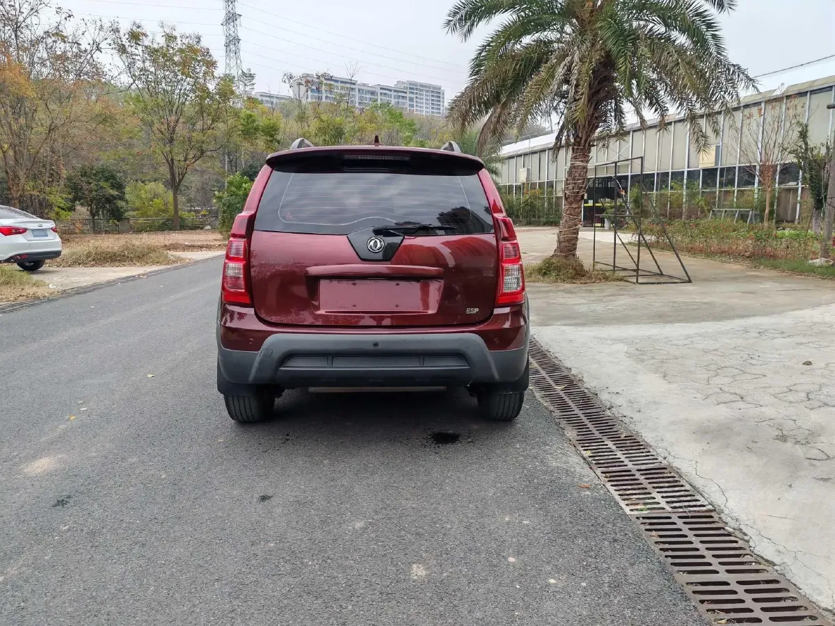 2016 DongFeng Forthing Joyear X5 1.6L 122HP L4 5MT,autocango,china used car exporter,china ev exporter,chinese used car exporter,chinese used ev exporter