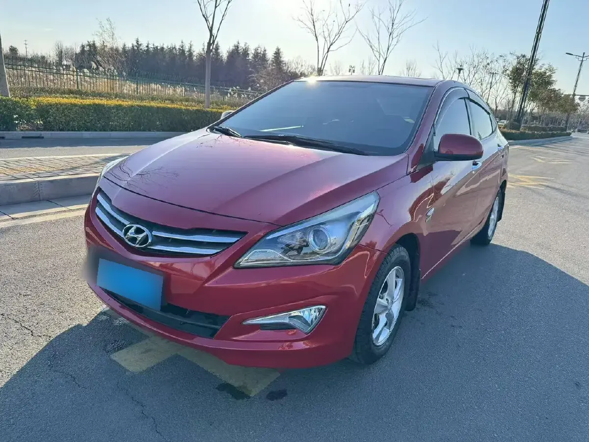 2014 Hyundai Reina 1.4L 107HP L4 4AT