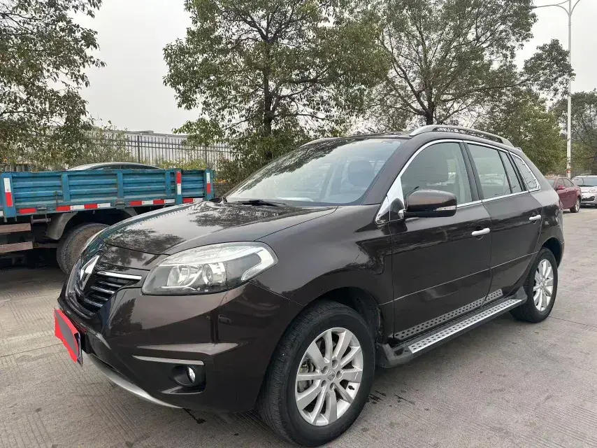 2014 Renault Koleos 2.0L 140HP L4 CVT
