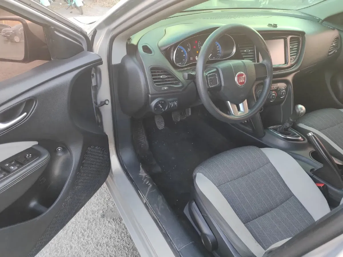 2015 Fiat Viaggio 1.4T 120HP L4 5MT,autocango,china used car exporter,china ev exporter,chinese used car exporter,chinese used ev exporter