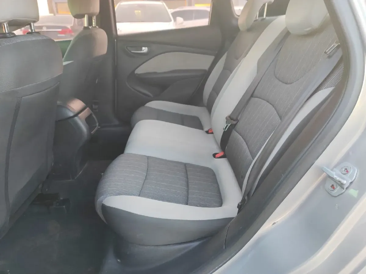 2015 Fiat Viaggio 1.4T 120HP L4 5MT,autocango,china used car exporter,china ev exporter,chinese used car exporter,chinese used ev exporter