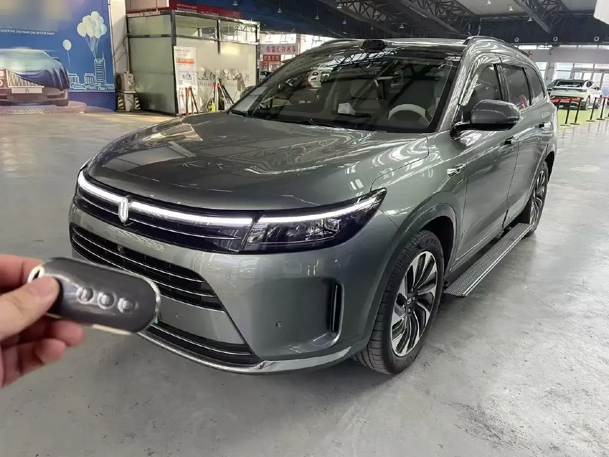 2024 HIMA M7 1.5T 152HP L4 REEV 40KWH