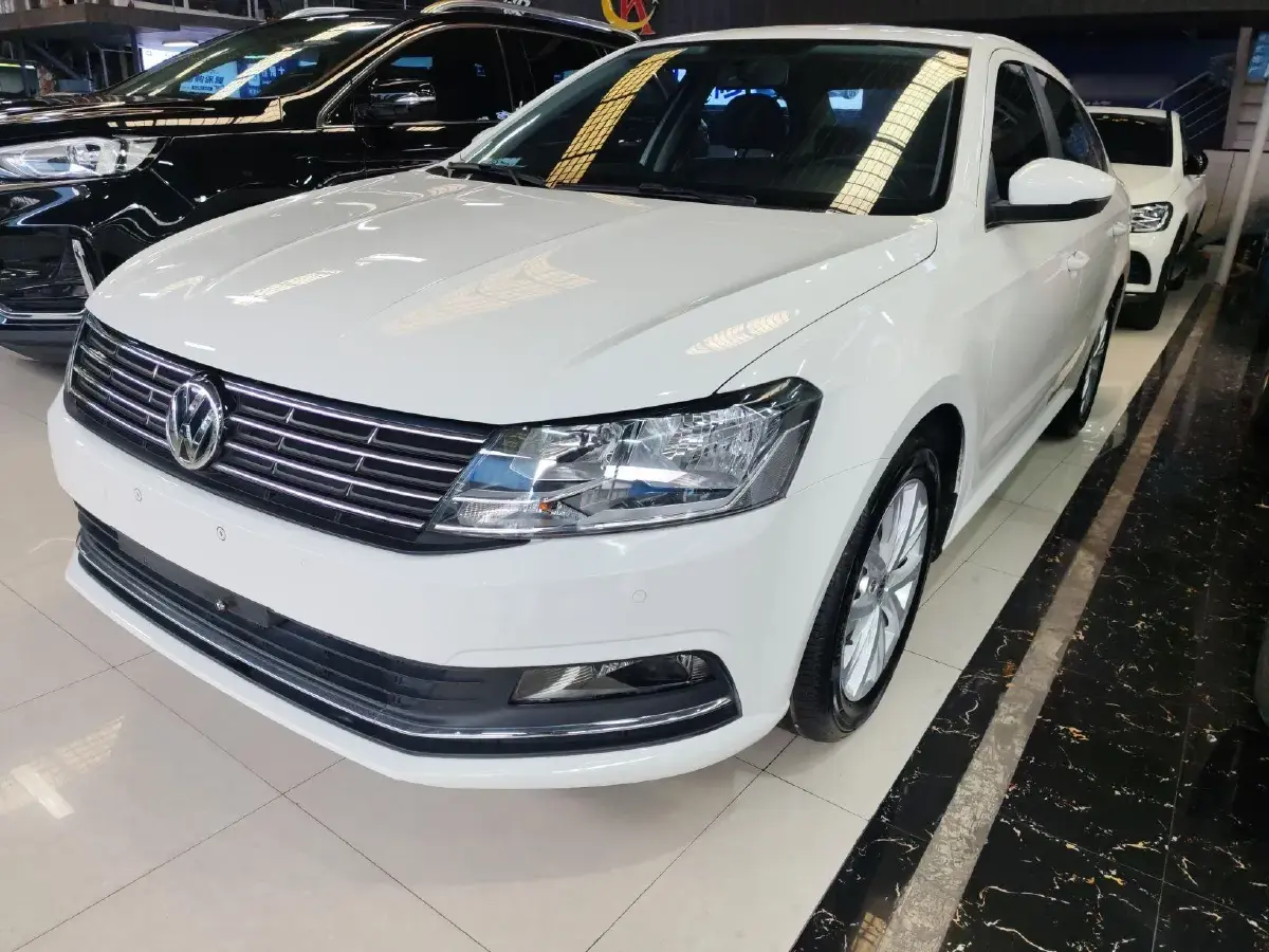 2017 Volkswagen Lavida 1.6L 110HP L4 6AT