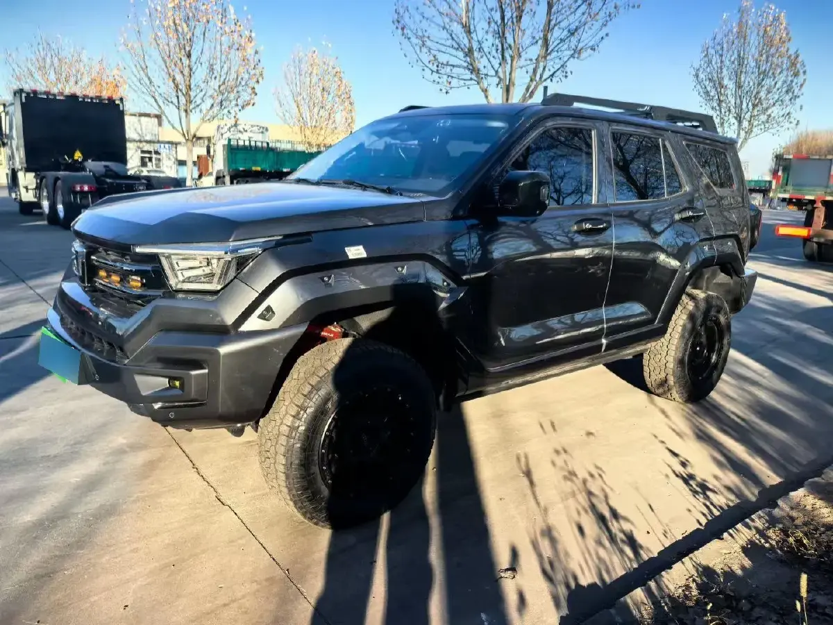 2023 Tank 400 2.0T 252HP L4 9AT PHEV 37.1KWH