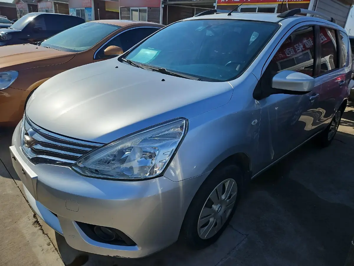 2013 Nissan Livina 1.6L 124HP L4 5MT