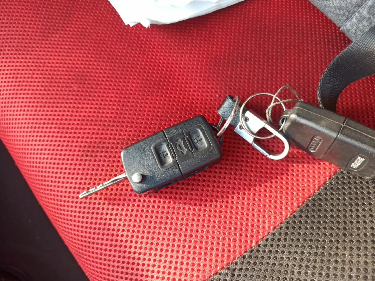 2021 Iveco DeYi 2.5T 122HP L4 5MT,autocango,china used car exporter,china ev exporter,chinese used car exporter,chinese used ev exporter