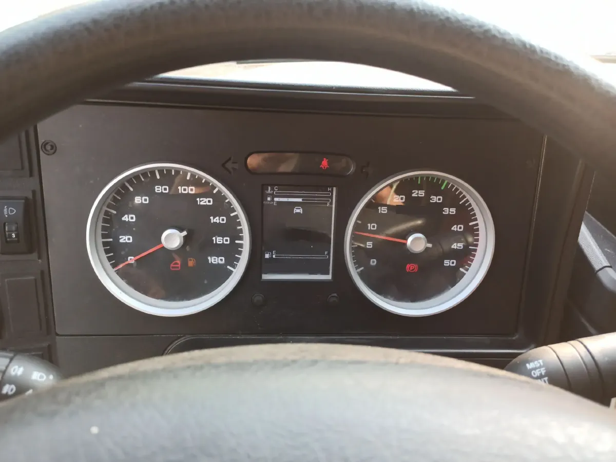 2021 Iveco DeYi 2.5T 122HP L4 5MT,autocango,china used car exporter,china ev exporter,chinese used car exporter,chinese used ev exporter