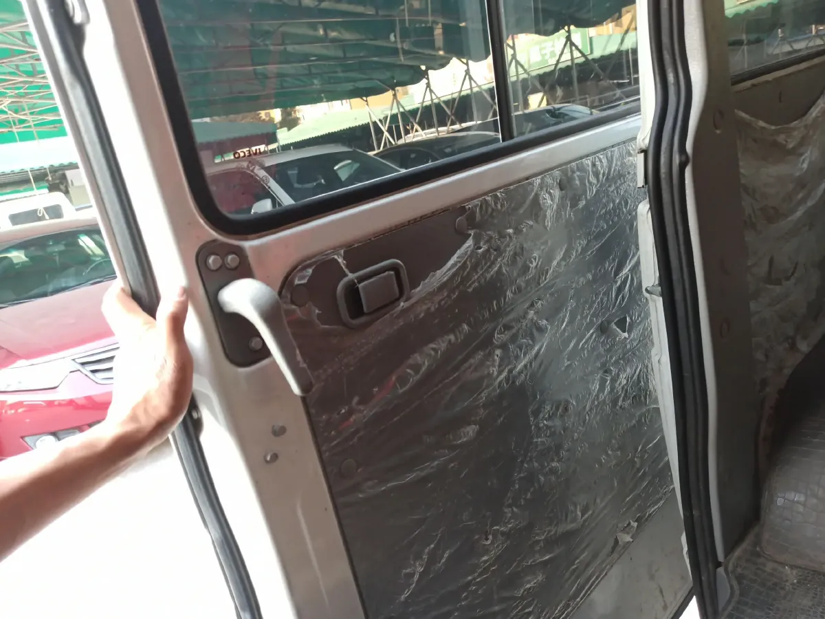 2021 Iveco DeYi 2.5T 122HP L4 5MT,autocango,china used car exporter,china ev exporter,chinese used car exporter,chinese used ev exporter