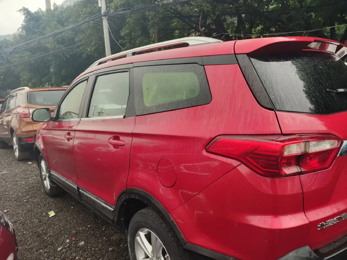 2016 BAIC Hyosow S3 1.5L 113HP L4 5MT,autocango,china used car exporter,china ev exporter,chinese used car exporter,chinese used ev exporter
