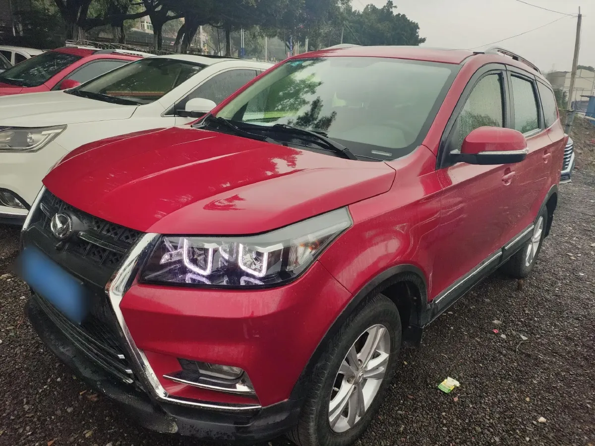 2016 BAIC Hyosow S3 1.5L 113HP L4 5MT,autocango,china used car exporter,china ev exporter,chinese used car exporter,chinese used ev exporter